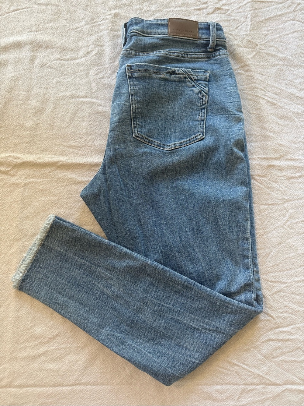 Buckle Women's Skinny Jeans in Light Blue
